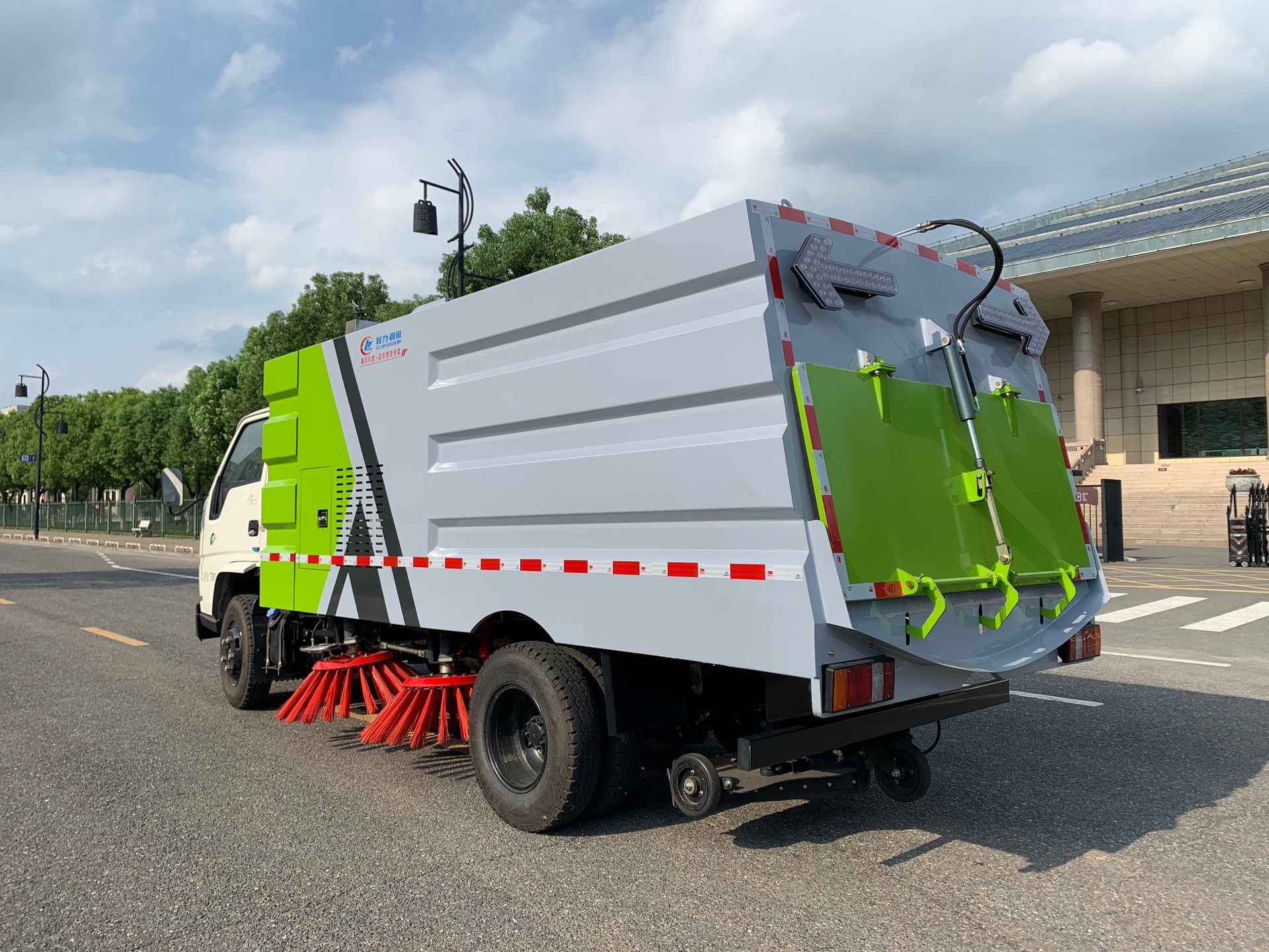 JMC(m) Garbage & Street Sweeper Sanitation Equipment