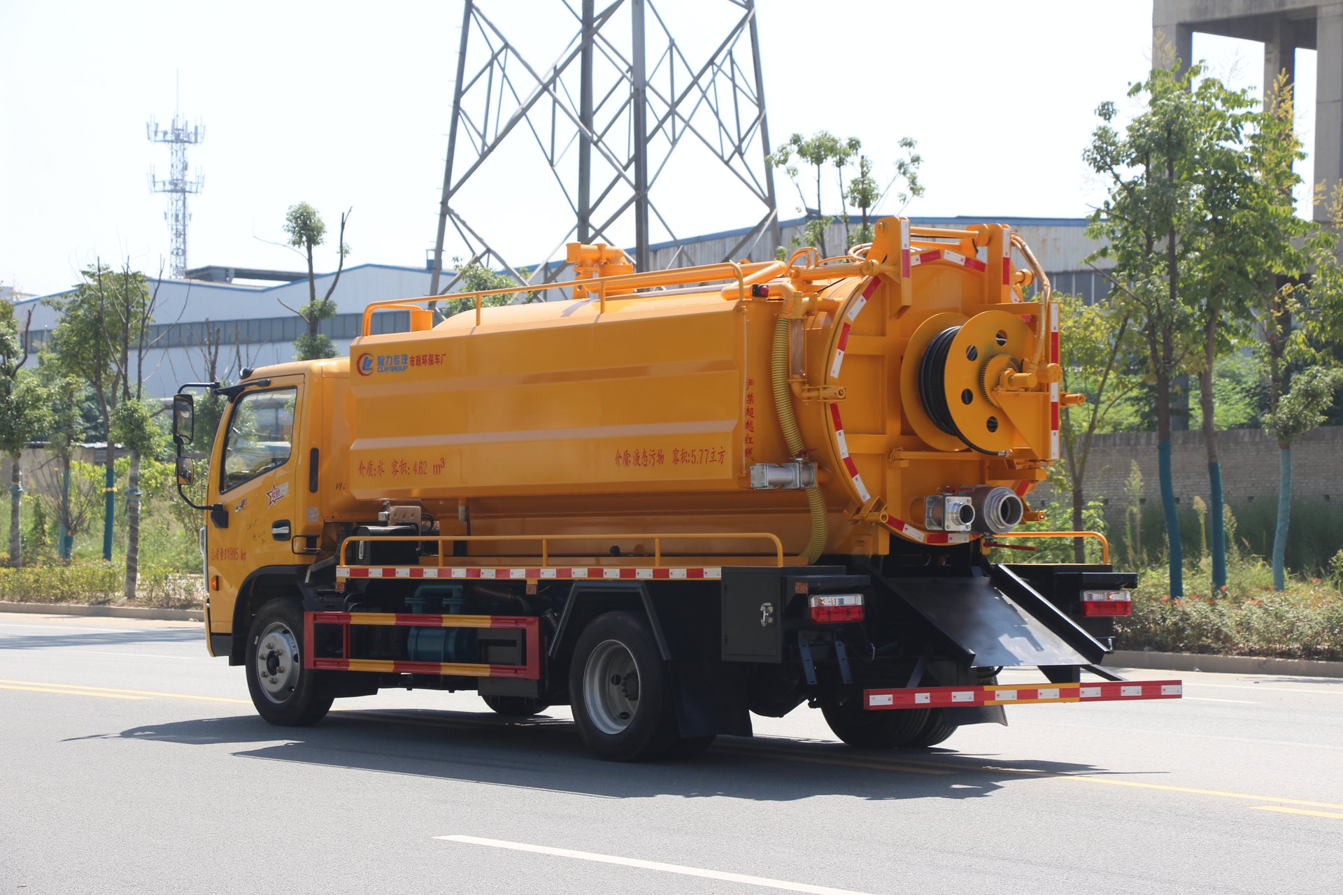 National Ⅵ DongFeng Dolica Yuchai Cleaning Sewage Suction Water Truck