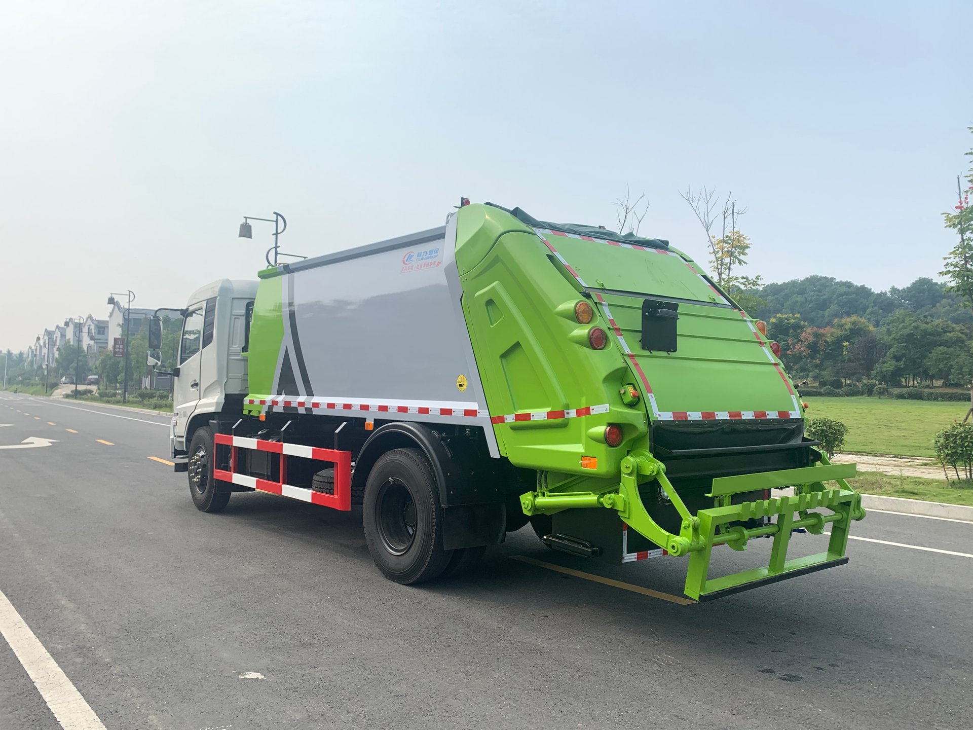 TJ-12 Cubic Rear Compression Garbage Truck & Trash Vehicles & Rubbish Cars